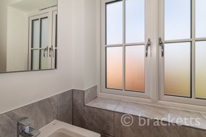 Photo 18- click for photo gallery